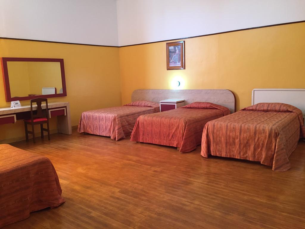 Hotel Isabel Mexico-stad Buitenkant foto
